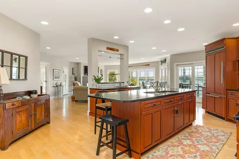 32 Badgers Island W Kittery ME 03904