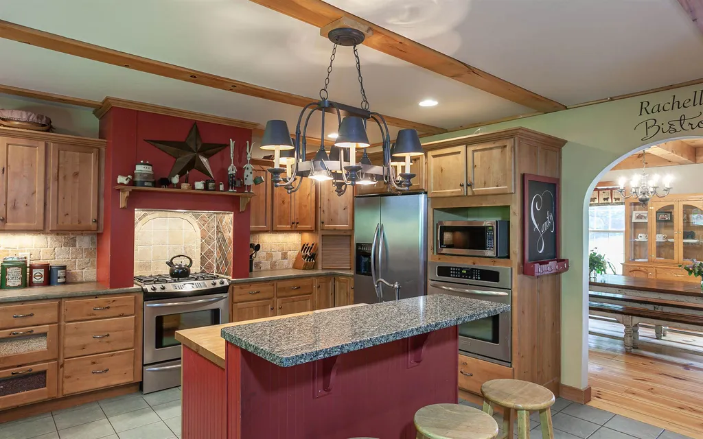 46 Karl Lane Fitzwilliam NH 03447