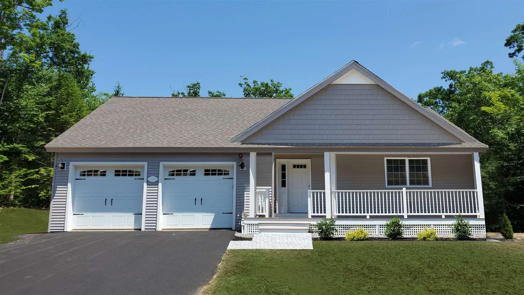 29 Ward Way Danville NH 03819