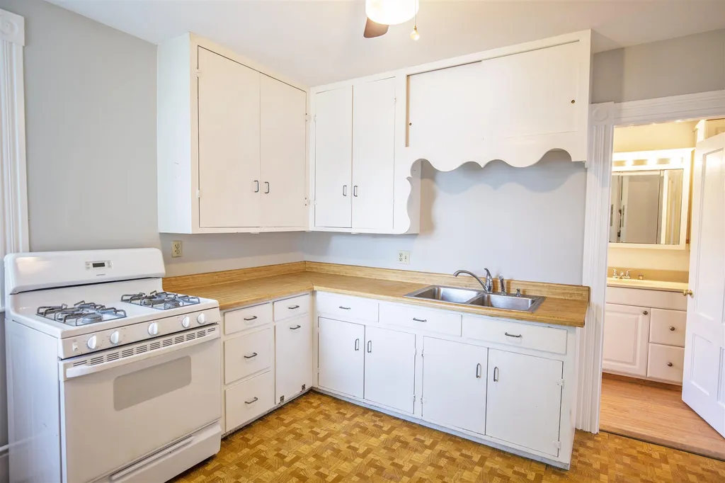 280 Spruce Street Manchester NH 03103