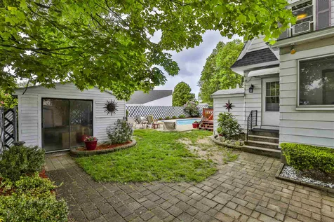 25 Burke Street Nashua NH 03060
