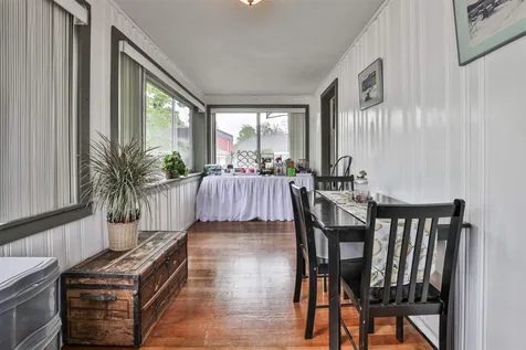 25 Burke Street Nashua NH 03060