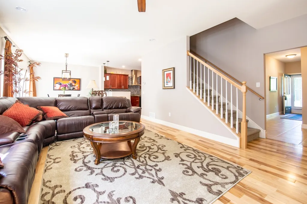 43 Dunbar Drive Essex VT 05452