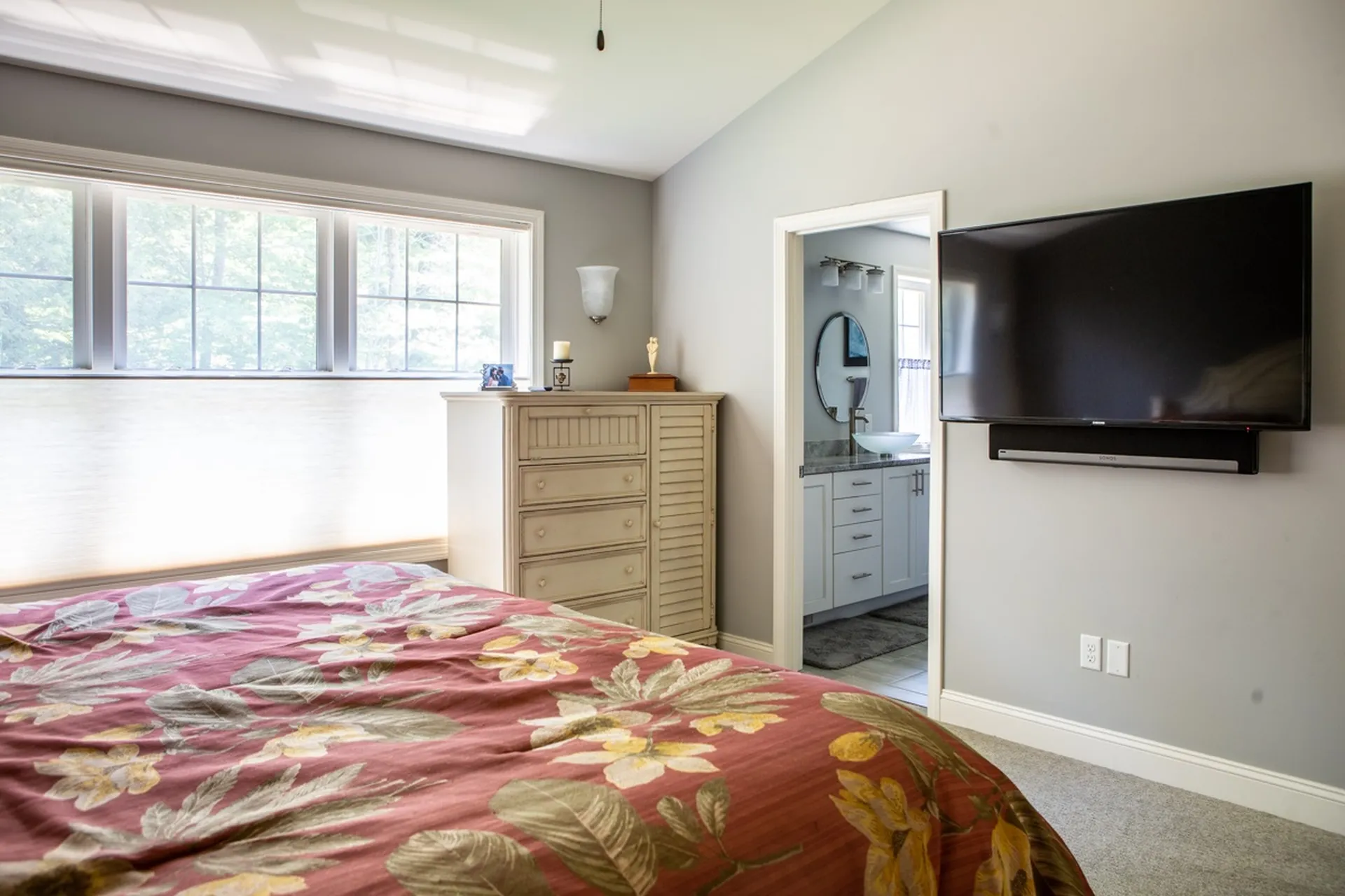 43 Dunbar Drive Essex VT 05452