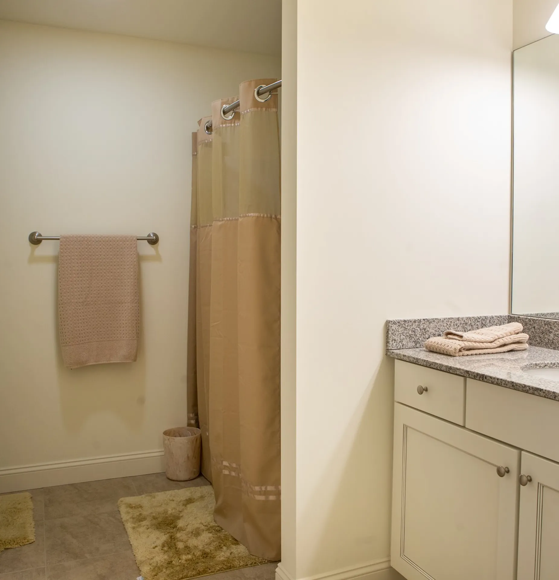 43 Dunbar Drive Essex VT 05452