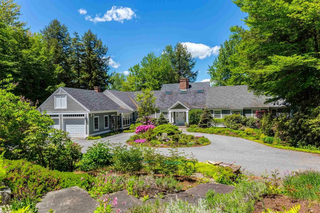 147 South Cove Road New London NH 03257
