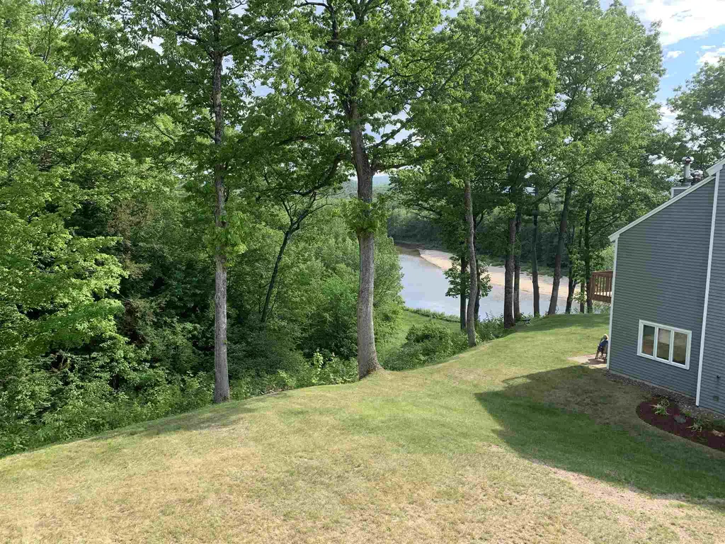 34 Circle Drive Ashland NH 03217