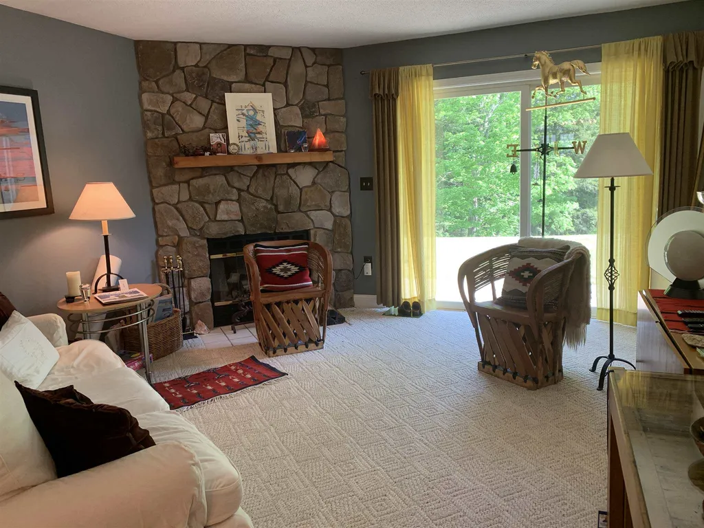 34 Circle Drive Ashland NH 03217