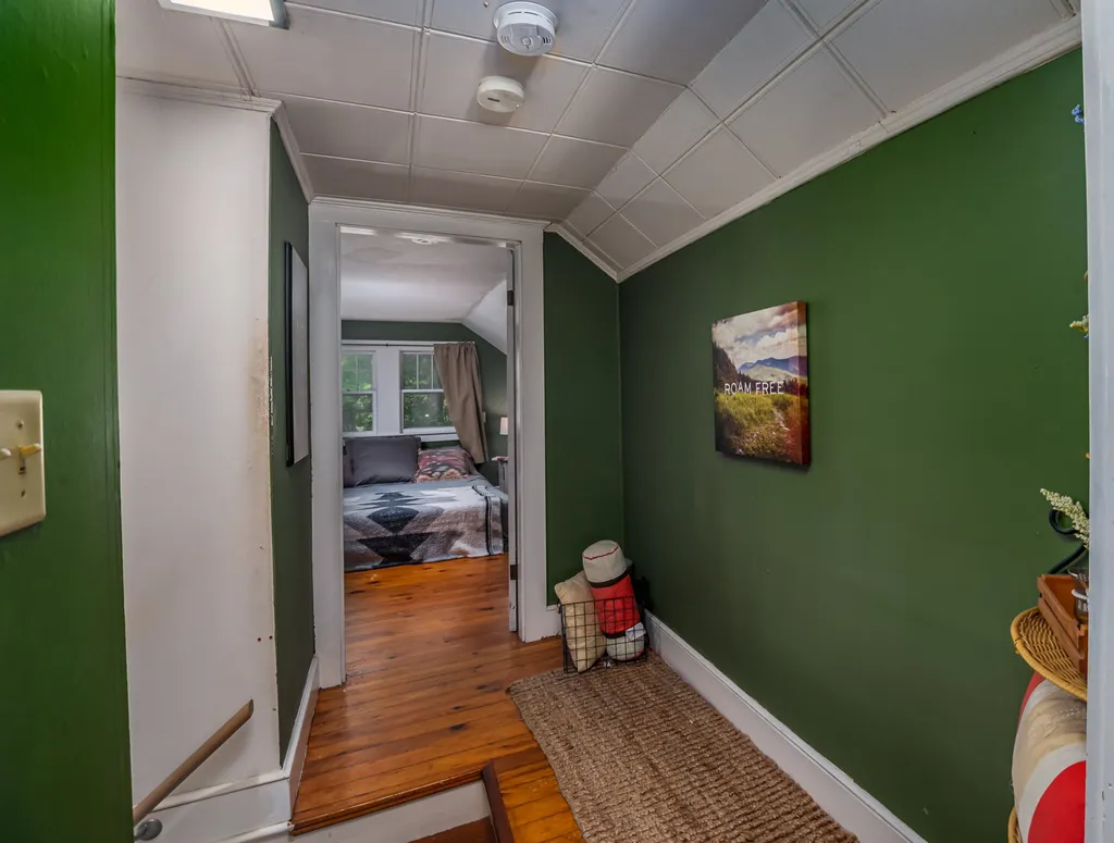 62 Oak Street Dover NH 03820