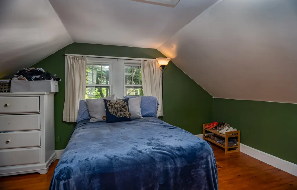 62 Oak Street Dover NH 03820