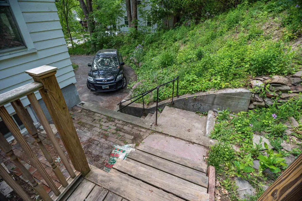 62 Oak Street Dover NH 03820