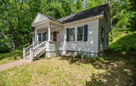 62 Oak Street Dover NH 03820