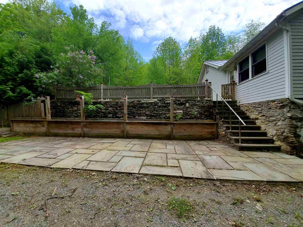 1659 Simpson Brook Road Townshend VT 05353