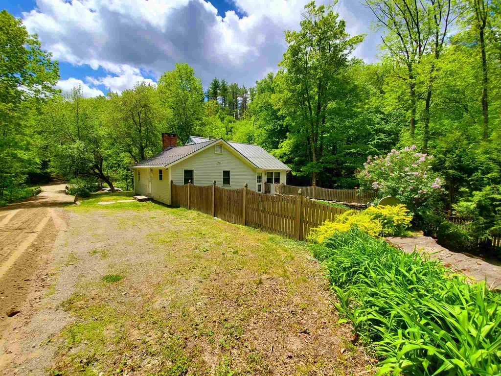 1659 Simpson Brook Road Townshend VT 05353