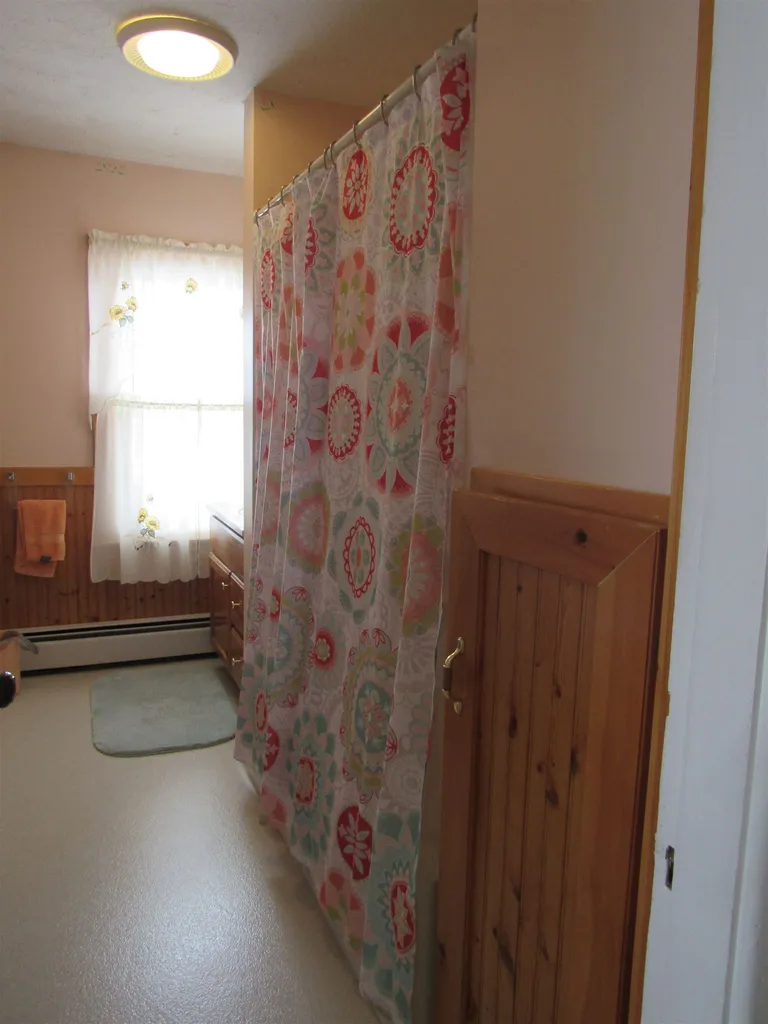 699 3rd Avenue Berlin NH 03570