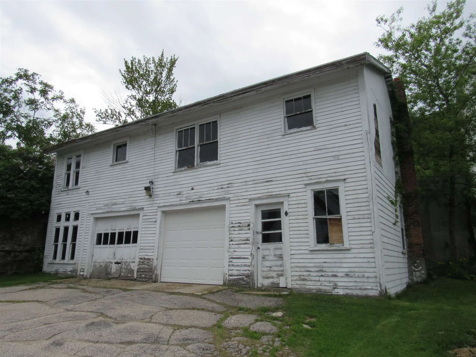699 3rd Avenue Berlin NH 03570