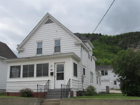 699 3rd Avenue Berlin NH 03570