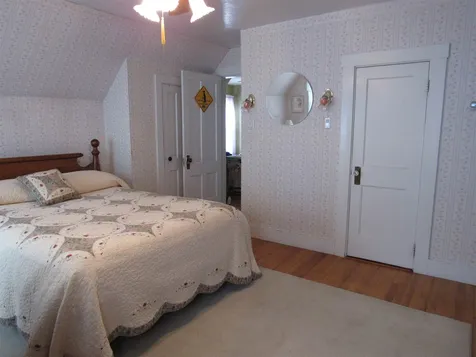 699 3rd Avenue Berlin NH 03570