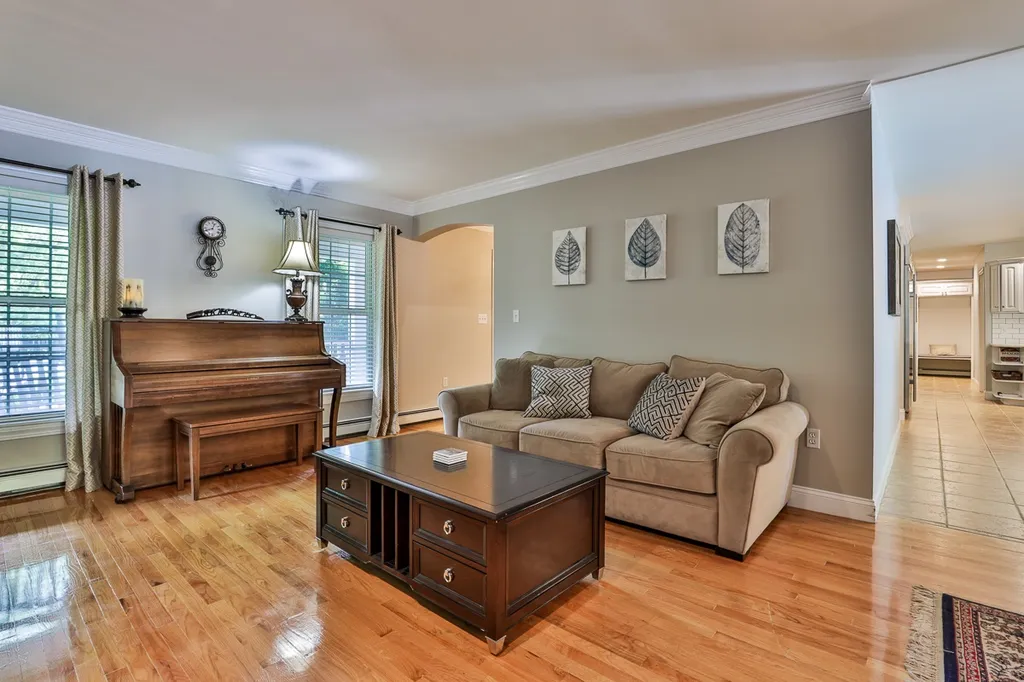87 Tirrell Road Bedford NH 03110