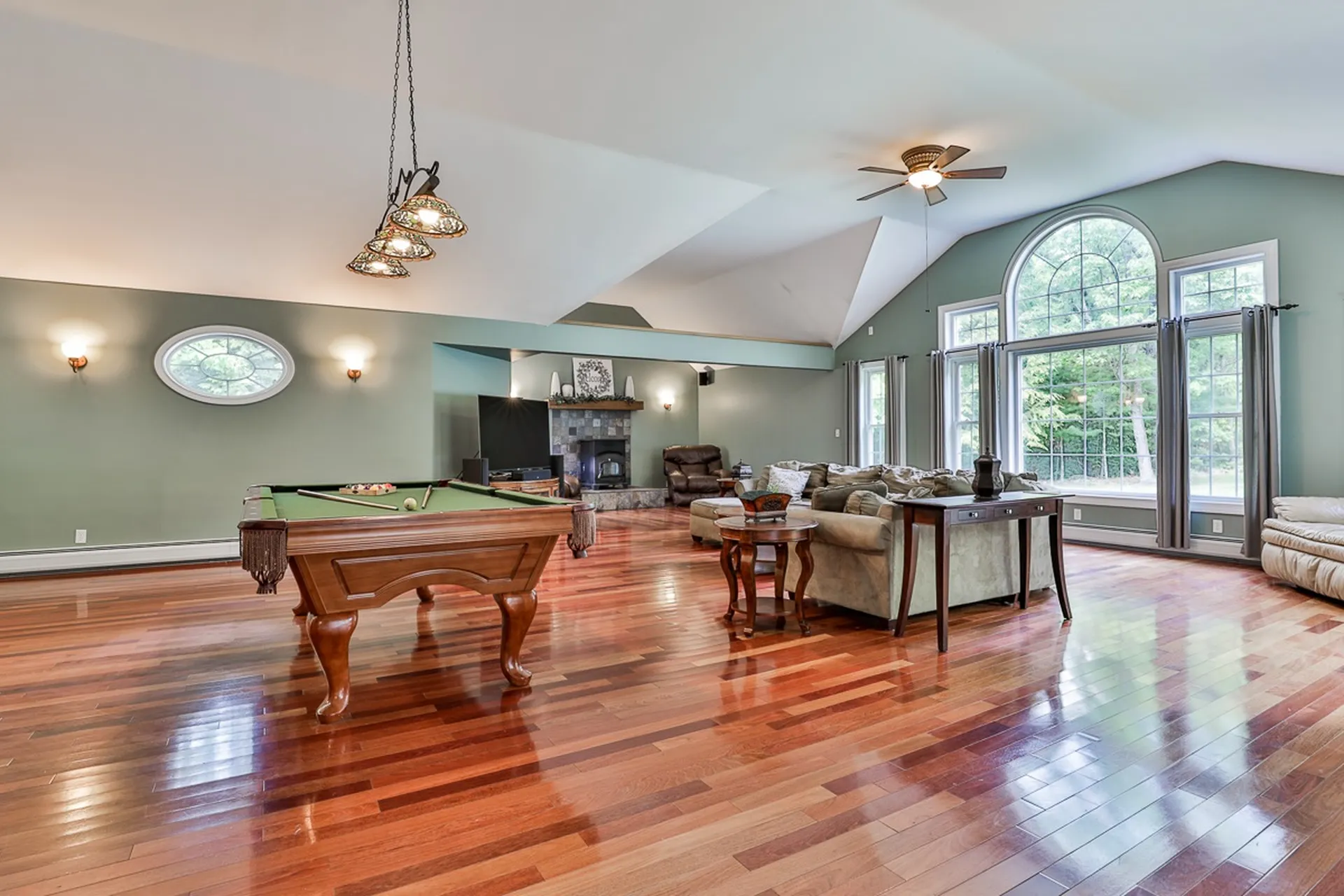 87 Tirrell Road Bedford NH 03110