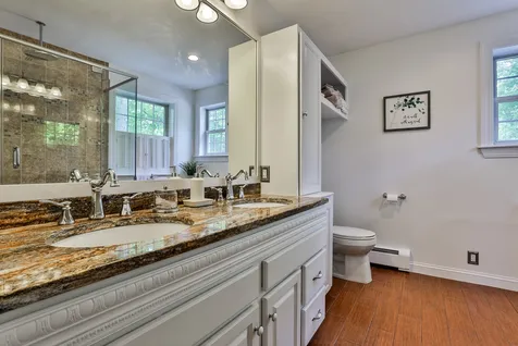 87 Tirrell Road Bedford NH 03110