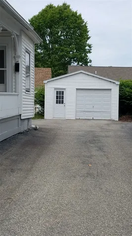 32 Crown Street Nashua NH 03060