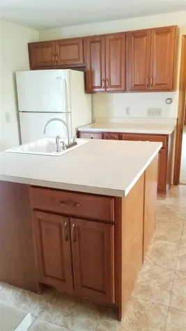 32 Crown Street Nashua NH 03060