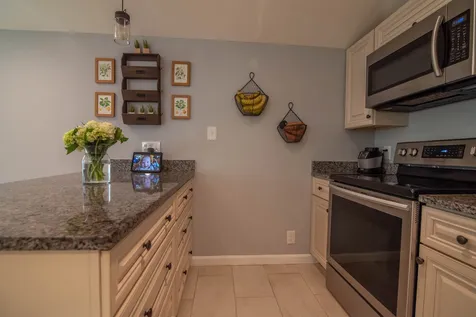 48 Ministerial Road Windham NH 03087