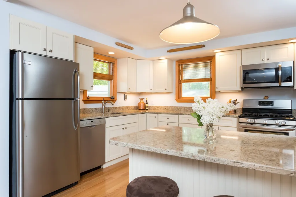 118 Saint James Avenue Milton NH 03851