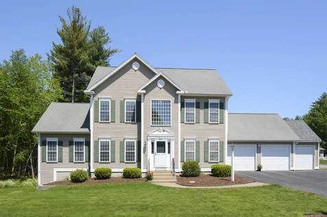 8 Riley Lane Merrimack NH 03054