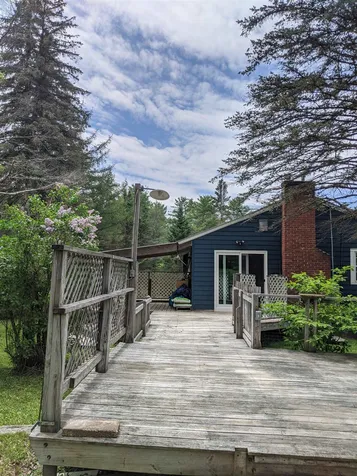 10 Georgia Avenue Enfield NH 03748