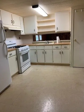 14 Ivy Lane Franklin NH 03235