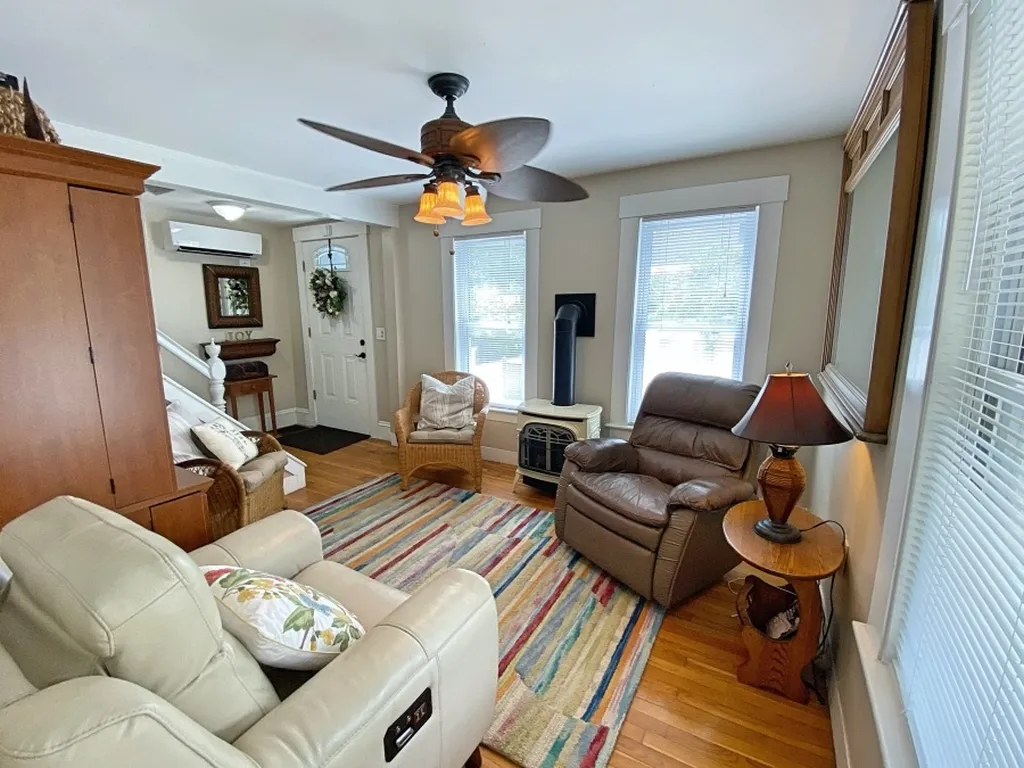 24 Riverside Court Laconia NH 03246
