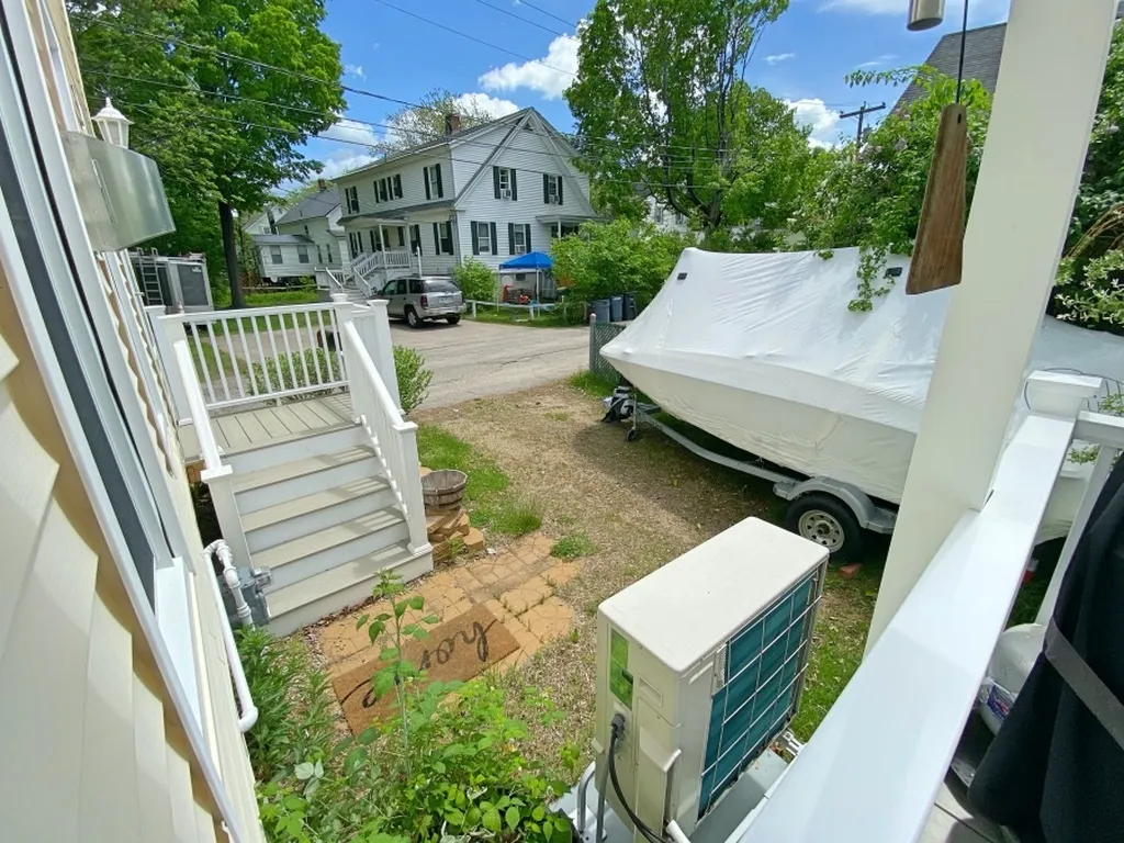 24 Riverside Court Laconia NH 03246