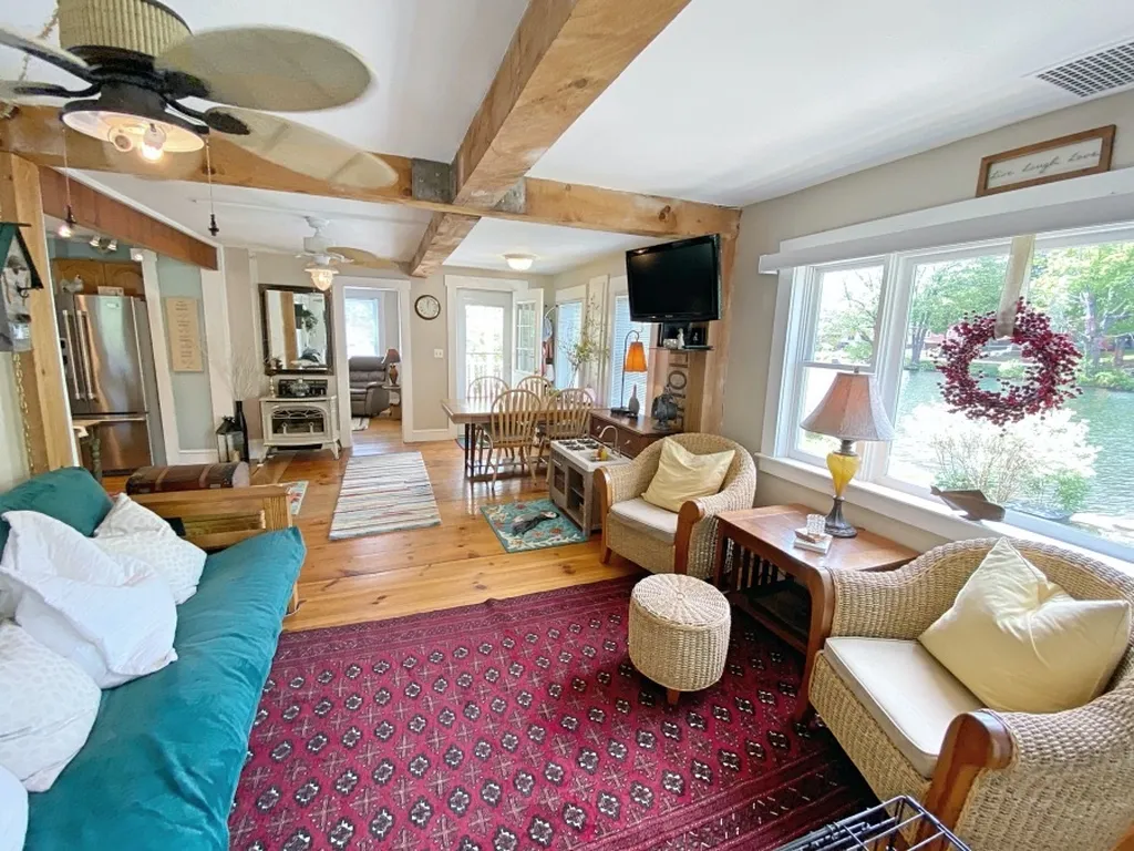 24 Riverside Court Laconia NH 03246
