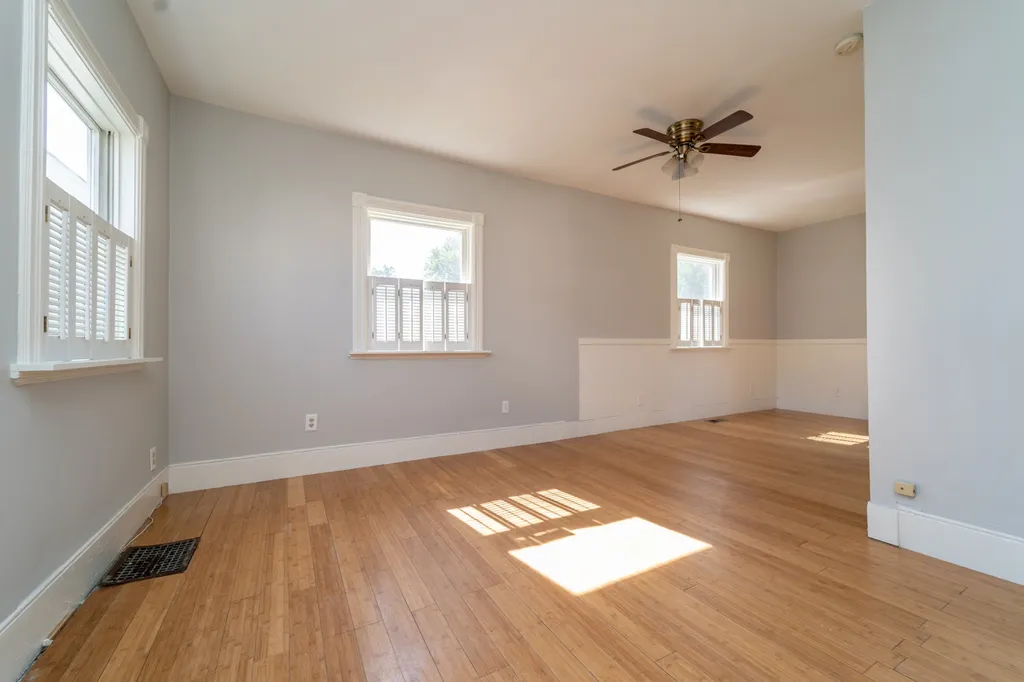 8 Ham Street Dover NH 03820