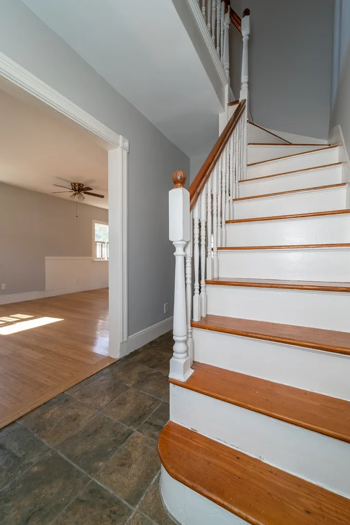 8 Ham Street Dover NH 03820