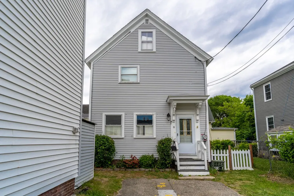 8 Ham Street Dover NH 03820