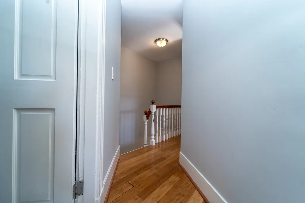 8 Ham Street Dover NH 03820