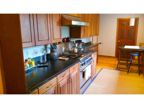 141 River Road Newfane VT 05345