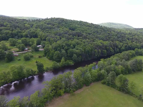 141 River Road Newfane VT 05345