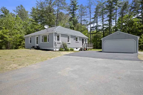 429 Calef Highway Epping NH 03042