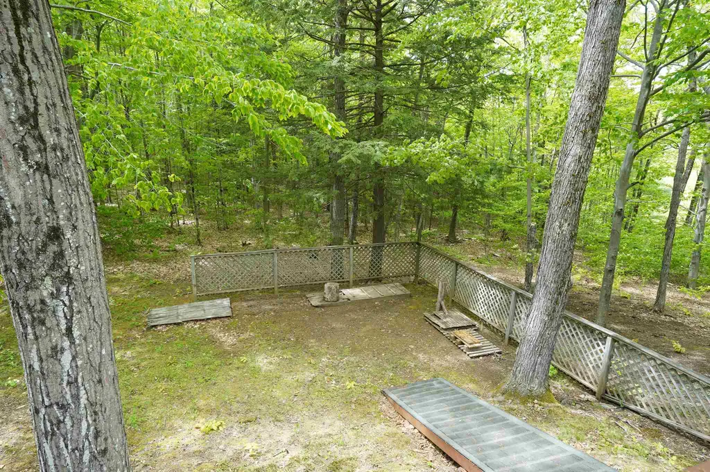 62 Etta Lane Weare NH 03281