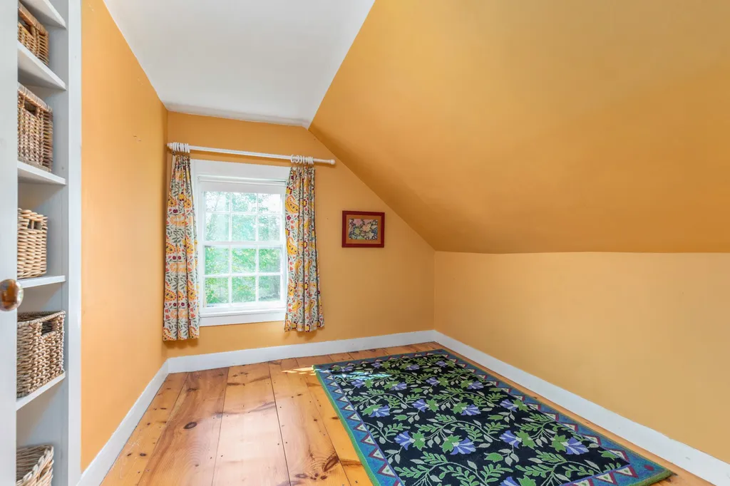 177 Durham Point Road Durham NH 03824