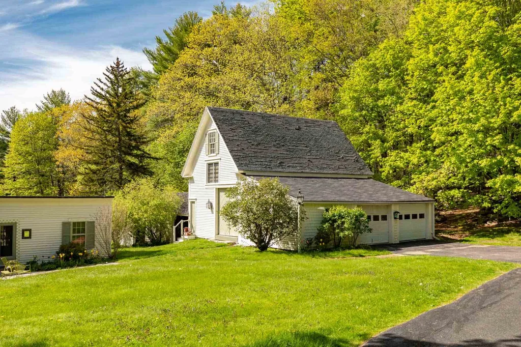 177 Durham Point Road Durham NH 03824
