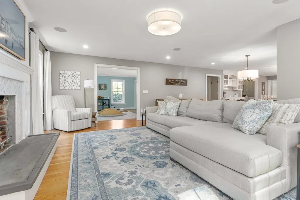 9 Eno Drive Exeter NH 03833