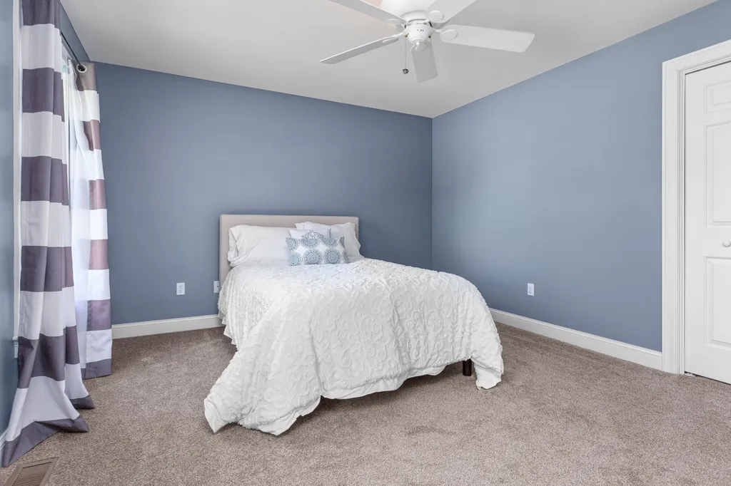 9 Eno Drive Exeter NH 03833