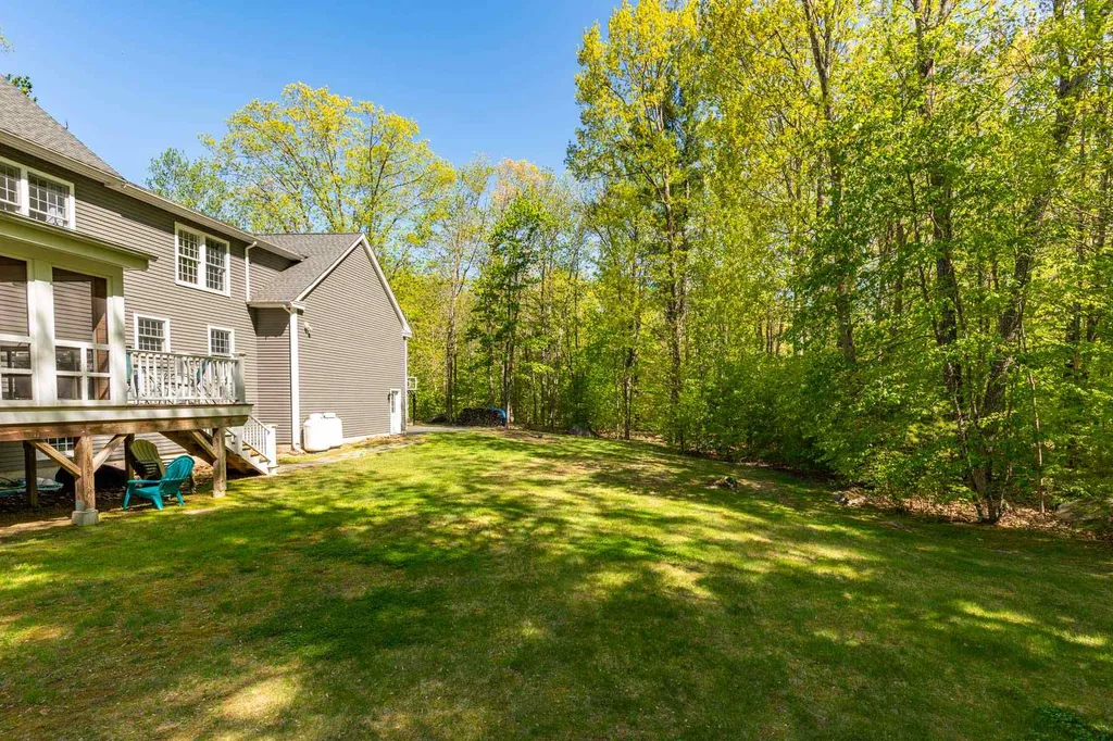 9 Eno Drive Exeter NH 03833