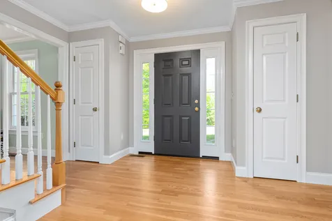 9 Eno Drive Exeter NH 03833