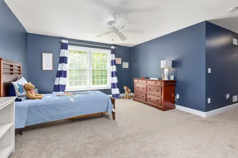 9 Eno Drive Exeter NH 03833